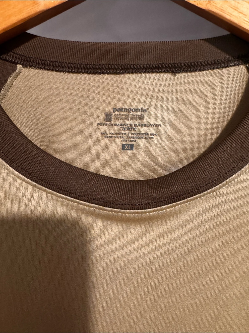 Men's Patagonia Capline Long Sleeves - Picture 3 of 3